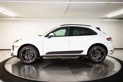 Photos of 2021 Porsche Macan for sale in Austin, TX at Porsche Austin