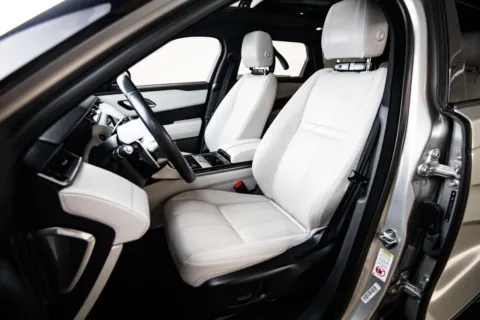 More photos of 2019 Land Rover Range Rover Velar R-Dynamic SE at Porsche Austin, TX