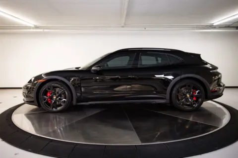 Photos of 2024 Porsche Taycan 4S for sale in Austin, TX at Porsche Austin