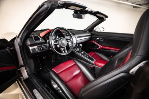 More photos of 2017 Porsche 718 Boxster S at Porsche Austin, TX