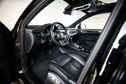 More photos of 2023 Porsche Macan T at Porsche Austin, TX