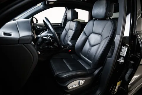 More photos of 2023 Porsche Macan T at Porsche Austin, TX