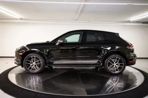 Photos of 2023 Porsche Macan T for sale in Austin, TX at Porsche Austin
