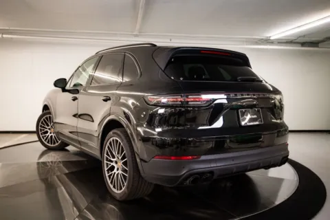 Another view of 2023 Porsche Cayenne Platinum Edition for sale in Austin, TX at Porsche Austin