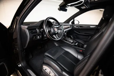 More photos of 2023 Porsche Macan S at Porsche Austin, TX