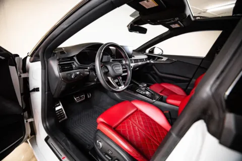 More photos of 2022 Audi S5 Sportback Prestige at Porsche Austin, TX