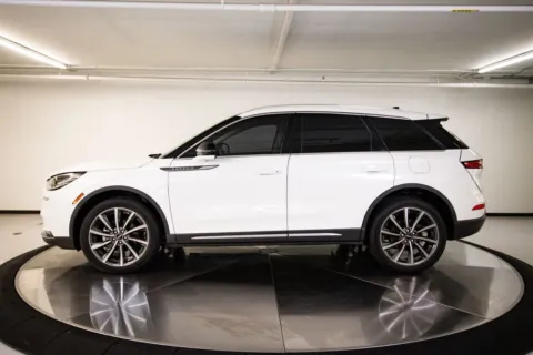 Photos of 2020 Lincoln Corsair Reserve for sale in Austin, TX at Porsche Austin