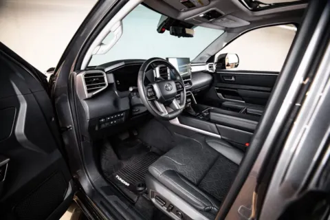 More photos of 2024 Toyota Tundra Limited Hybrid at Porsche Austin, TX