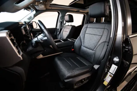 More photos of 2024 Toyota Tundra Limited Hybrid at Porsche Austin, TX