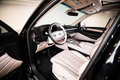 More photos of 2021 Genesis GV80 3.5T at Porsche Austin, TX