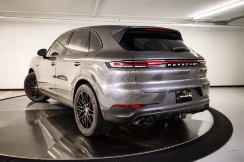 Another view of 2024 Porsche Cayenne E-Hybrid for sale in Austin, TX at Porsche Austin