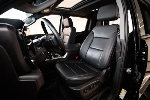 More photos of 2024 GMC Sierra 1500 SLT at Porsche Austin, TX