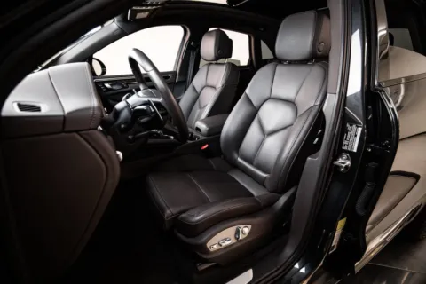 More photos of 2024 Porsche Macan S at Porsche Austin, TX