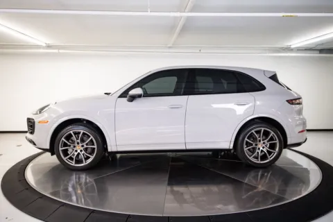 Photos of 2023 Porsche Cayenne for sale in Austin, TX at Porsche Austin