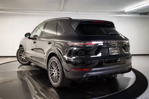 Another view of 2023 Porsche Cayenne S Platinum Edition for sale in Austin, TX at Porsche Austin