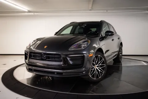 Unknown 2024 Porsche Macan for sale in Austin, TX