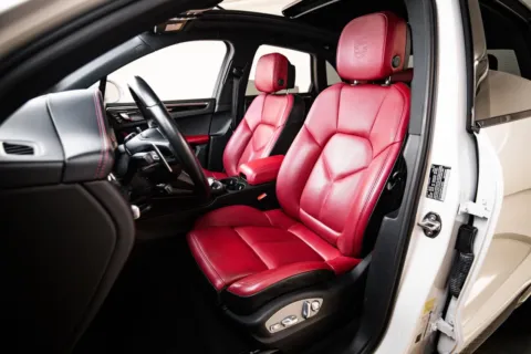 More photos of 2023 Porsche Macan at Porsche Austin, TX