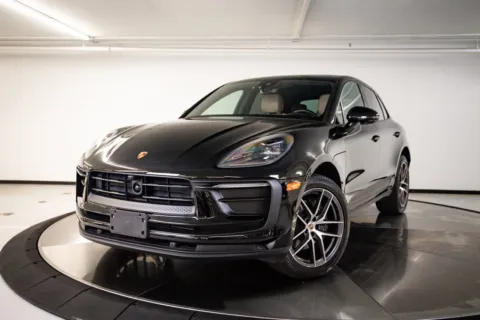 Unknown 2023 Porsche Macan for sale in Austin, TX
