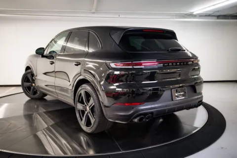 Another view of 2026 Porsche Cayenne for sale in Austin, TX at Porsche Austin