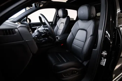 More photos of 2026 Porsche Cayenne at Porsche Austin, TX