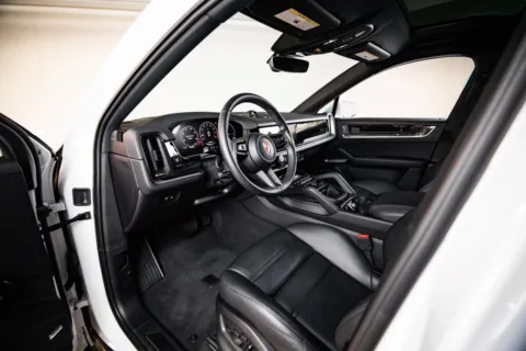 More photos of 2026 Porsche Cayenne Coupe at Porsche Austin, TX