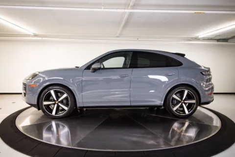 Photos of 2026 Porsche Cayenne Coupe for sale in Austin, TX at Porsche Austin