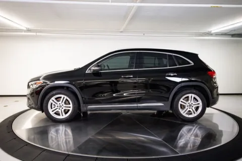 Photos of 2021 Mercedes-Benz GLA 250 for sale in Austin, TX at Porsche Austin