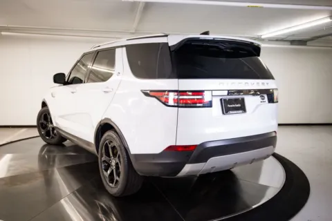 Another view of 2020 Land Rover Discovery HSE Luxury for sale in Austin, TX at Porsche Austin