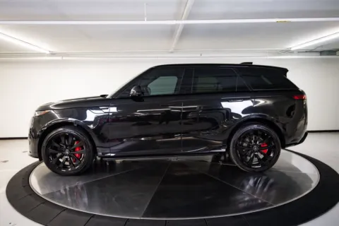 Photos of 2024 Land Rover Range Rover Sport Dynamic SE for sale in Austin, TX at Porsche Austin