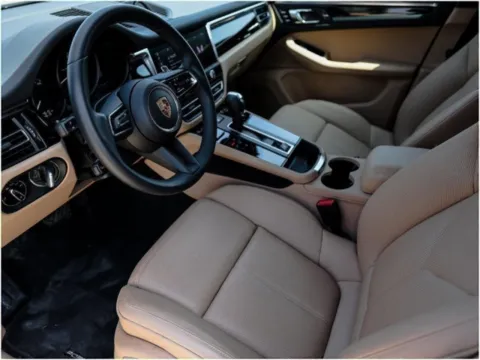More photos of 2025 Porsche Macan at Porsche Austin, TX