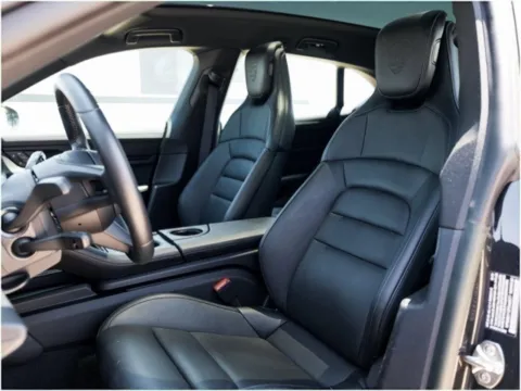 More photos of 2023 Porsche Taycan 4S at Porsche Austin, TX