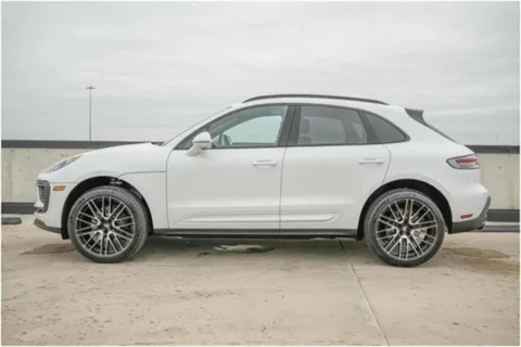 More photos of 2025 Porsche Macan at Porsche Austin, TX