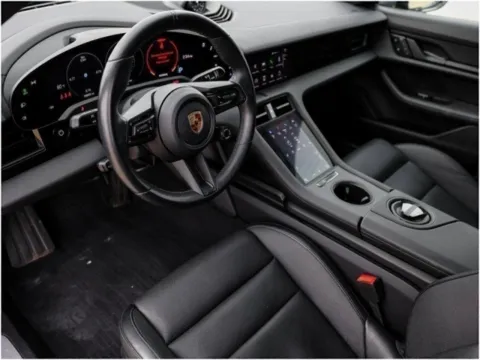 More photos of 2023 Porsche Taycan 4S at Porsche Austin, TX