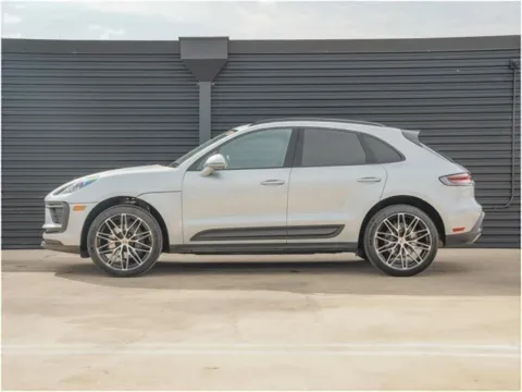 Photos of 2025 Porsche Macan for sale in Austin, TX at Porsche Austin