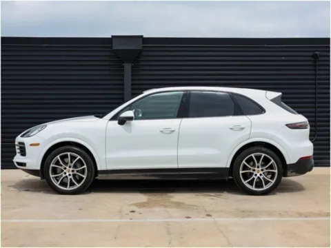 Photos of 2023 Porsche Cayenne Platinum Edition for sale in Austin, TX at Porsche Austin