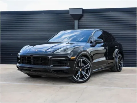 Black 2022 Porsche Cayenne for sale in Austin, TX