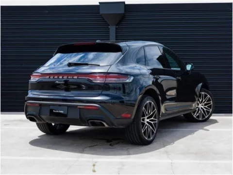 More photos of 2025 Porsche Macan at Porsche Austin, TX