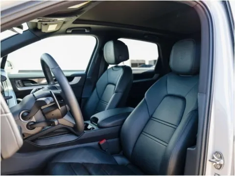 Another view of 2025 Porsche Cayenne for sale in Austin, TX at Porsche Austin
