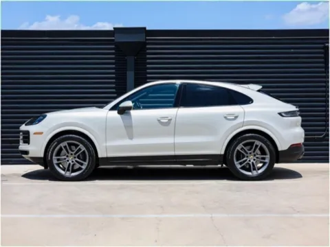 Photos of 2024 Porsche Cayenne Coupe for sale in Austin, TX at Porsche Austin