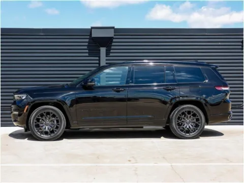 Photos of 2024 Jeep Grand Cherokee L Summit Reserve for sale in Austin, TX at Porsche Austin