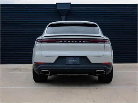 More photos of 2024 Porsche Cayenne Coupe at Porsche Austin, TX