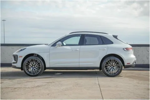 More photos of 2025 Porsche Macan at Porsche Austin, TX