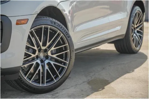 Photos of 2025 Porsche Macan for sale in Austin, TX at Porsche Austin