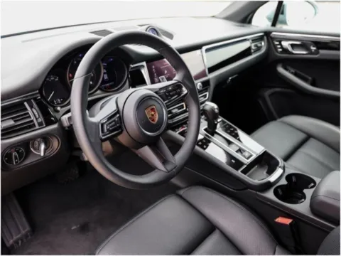 More photos of 2025 Porsche Macan at Porsche Austin, TX