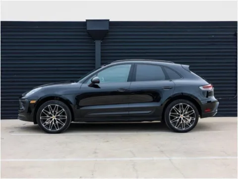 Photos of 2025 Porsche Macan for sale in Austin, TX at Porsche Austin