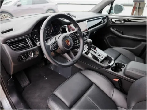 More photos of 2025 Porsche Macan at Porsche Austin, TX