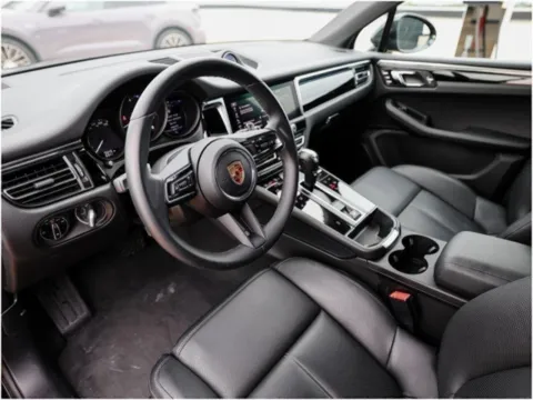 More photos of 2025 Porsche Macan at Porsche Austin, TX