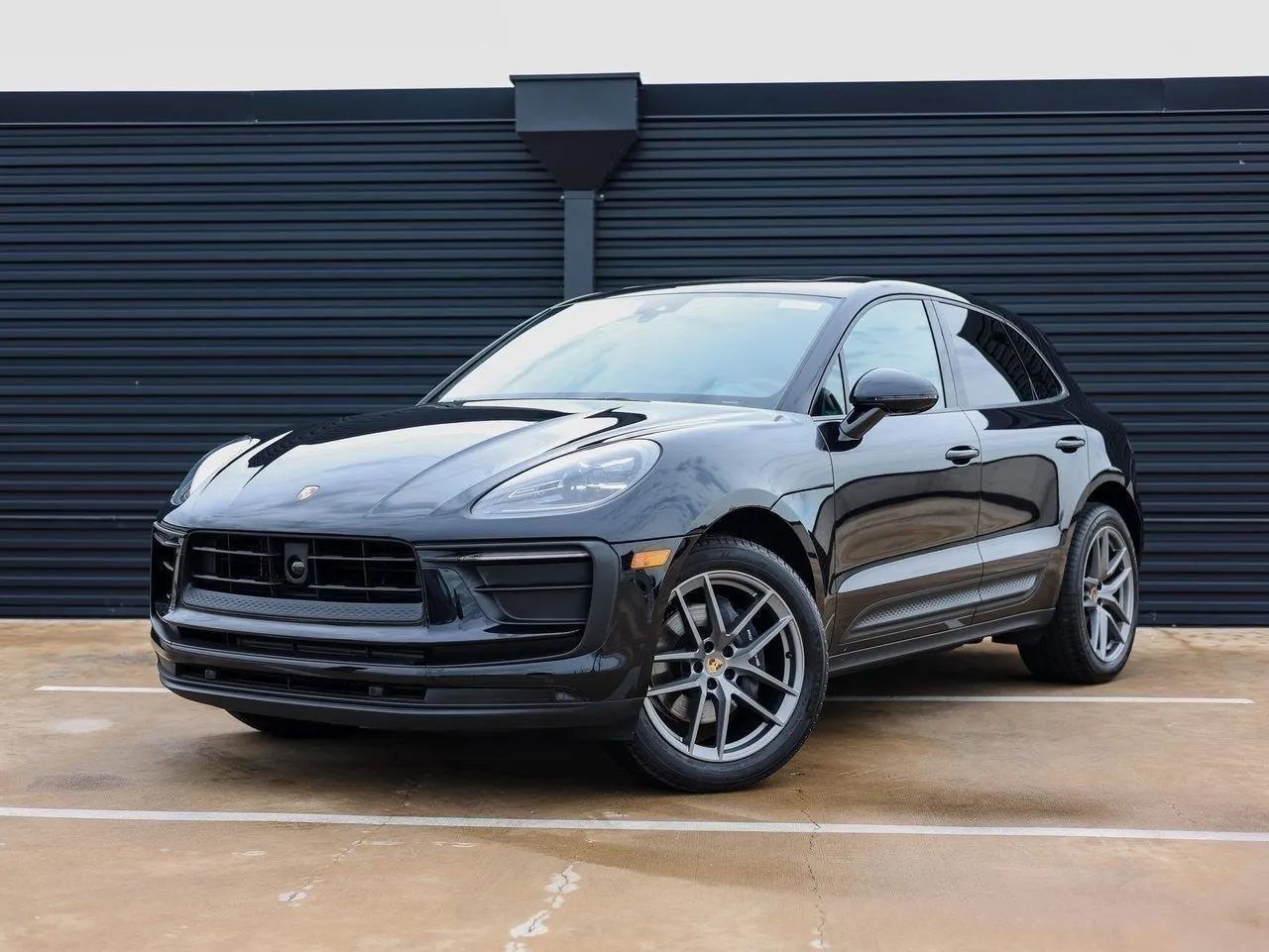 Black 2025 Porsche Macan for sale in Austin, TX
