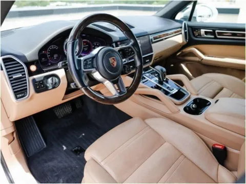 More photos of 2021 Porsche Cayenne at Porsche Austin, TX
