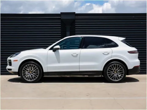 Photos of 2021 Porsche Cayenne for sale in Austin, TX at Porsche Austin